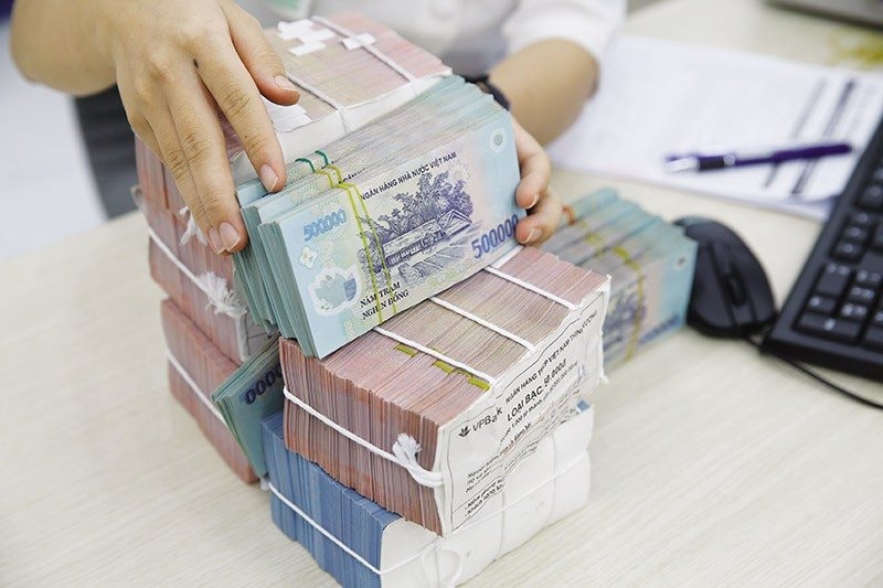 Lợi nhuận ngân hàng 2024 tăng mạnh, triển vọng 2025 tiếp tục khả quan