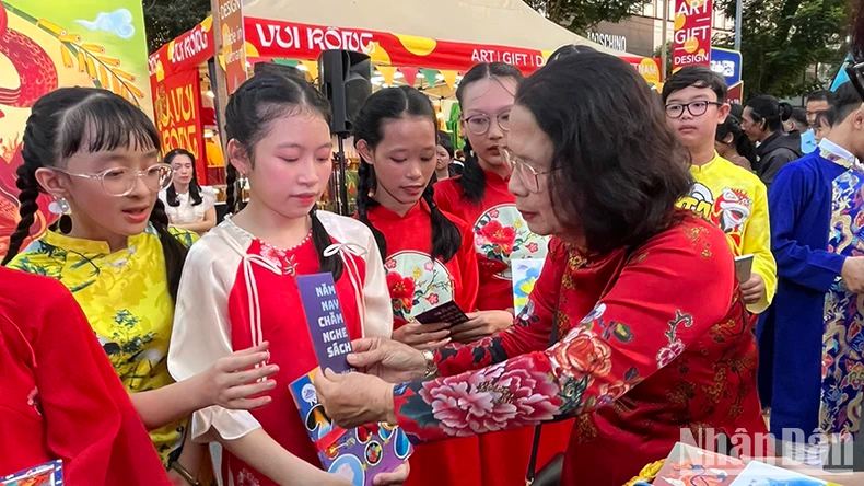 bắn pháo hoa