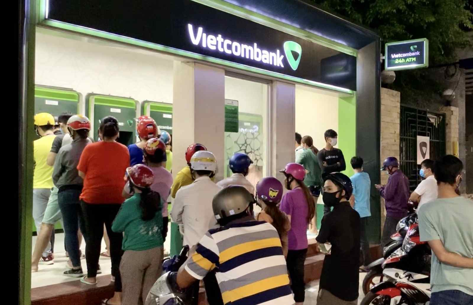 7 lưu ý cần nhớ khi rút tiền tại ATM dịp Tết