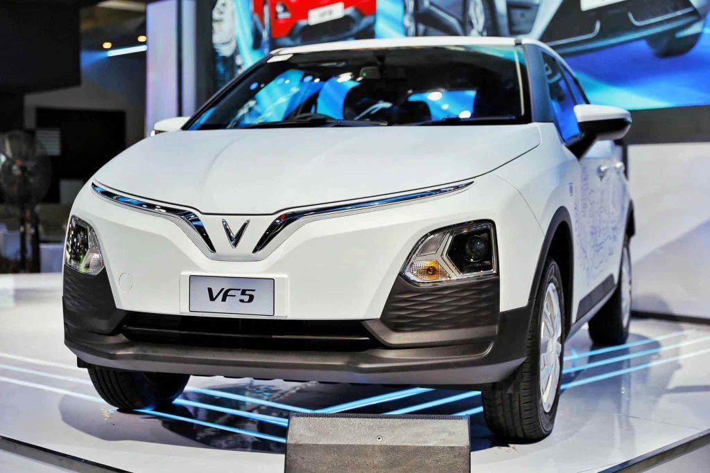 VinFast đạt doanh số kỷ lục hơn 87.000 xe năm 2024 2 doanh số xe điện vf5