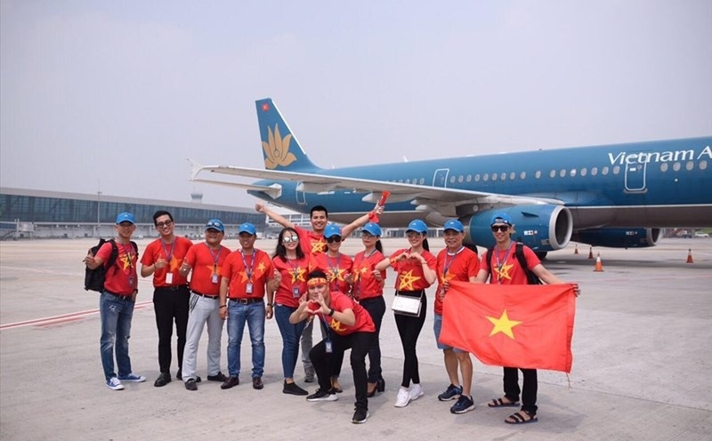 Vietnam Airlines dùng "siêu máy bay" phục vụ CĐV chung kết AFF Cup 1 vietnam airlines dùng siêu máy bay phục vụ cổ động viên việt nam trận chung kết aff cup 2024