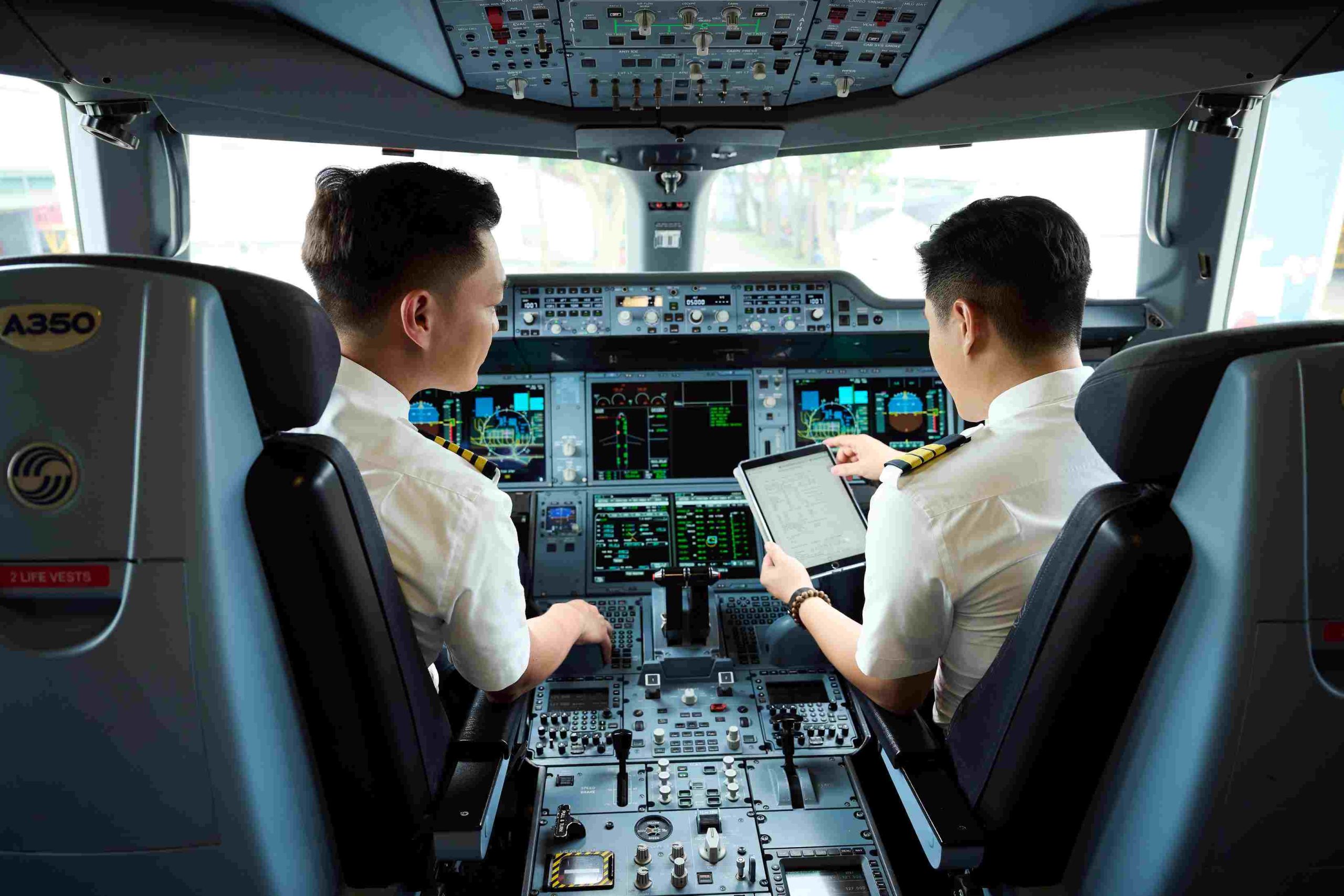 Vietnam Airlines lọt top hãng hàng không an toàn nhất thế giới 2025 2 Vietnam Airlines
