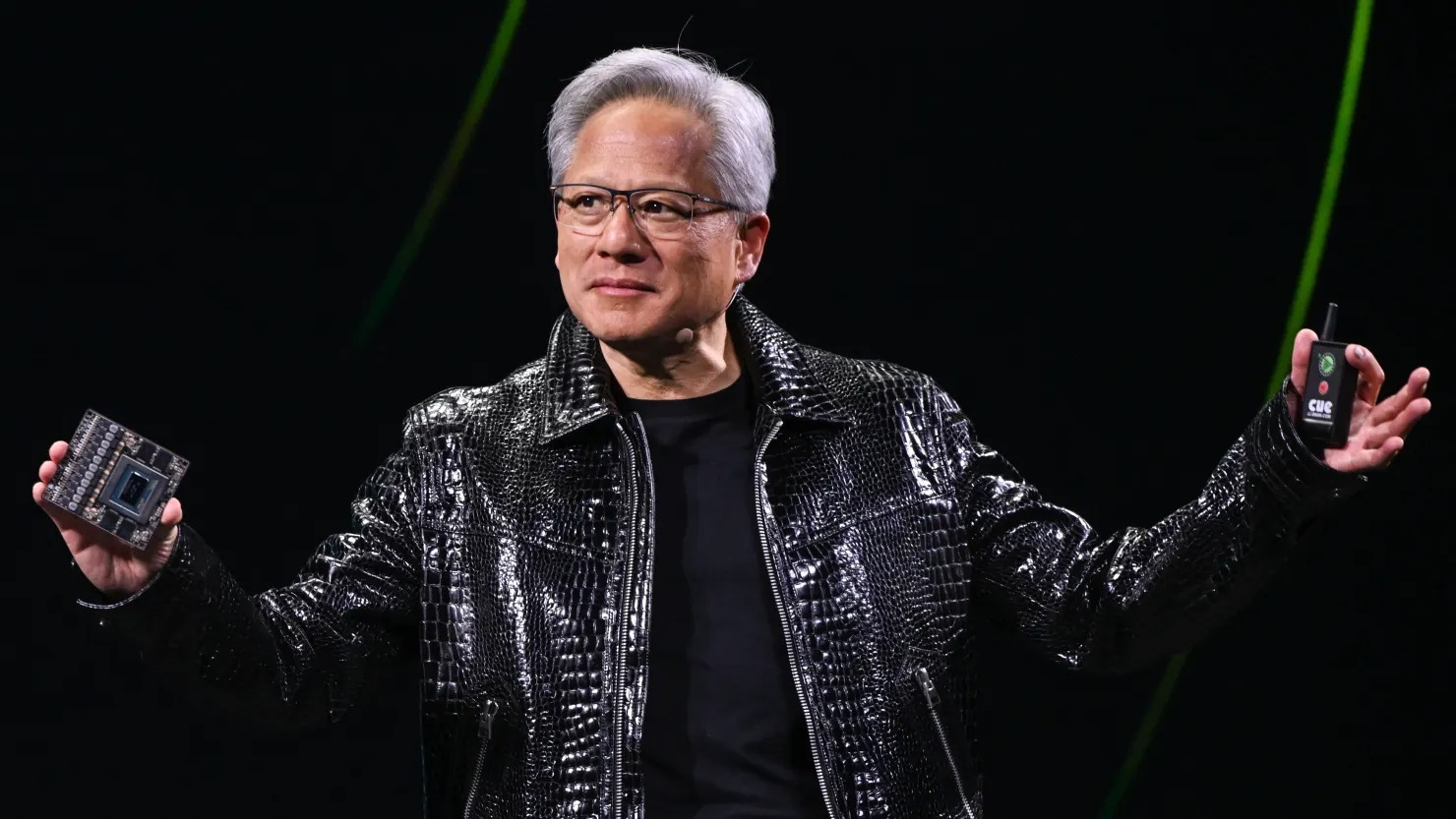 Nvidia đạt doanh thu kỷ lục 130 5 tỷ USD nhờ cơn sốt AI 3 Nvidia