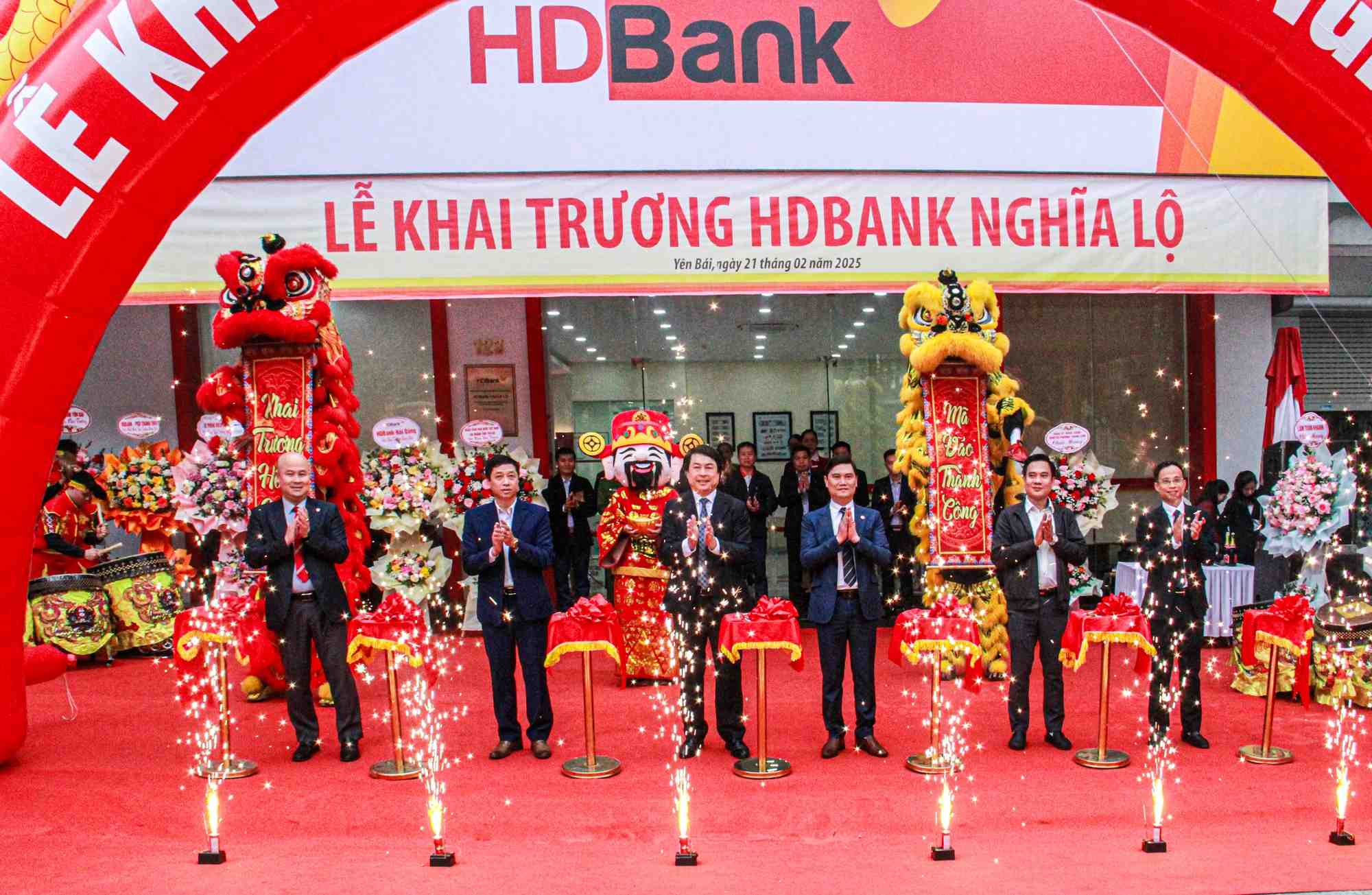HDBank mở rộng mạng lưới, kỳ vọng lợi nhuận tăng 25% trong năm 2025 1 HDBank Nghĩa Lộ