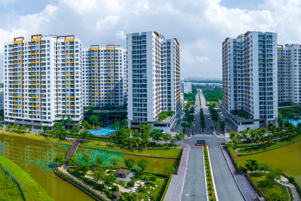 Thị trường bất động sản ấm lên sau 3 năm, môi giới rầm rộ "gõ cửa" nhà đầu tư 2 bat-dong-san-nha-dau-tu
