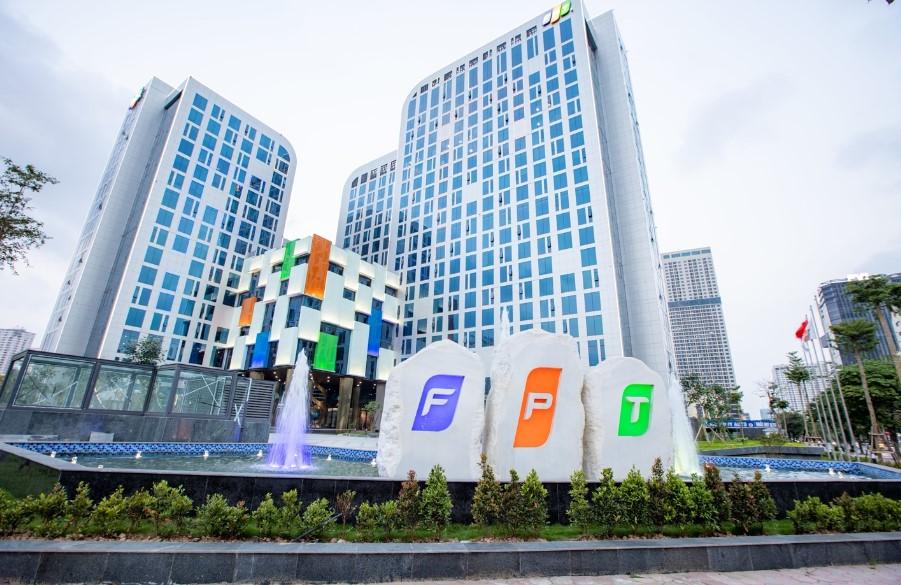 Cổ phiếu FPT bứt phá nhờ chuyển đổi số và mở rộng thị trường 1 Nhờ kết quả kinh doanh vượt kế hoạch cổ phiếu FPT nắm giữ tiềm năng lớn