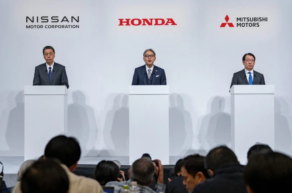 Nissan tìm kiếm đối tác mới sau khi đàm phán sáp nhập thất bại 1 honda nissan mitsubishi 1 1738903168286479906352