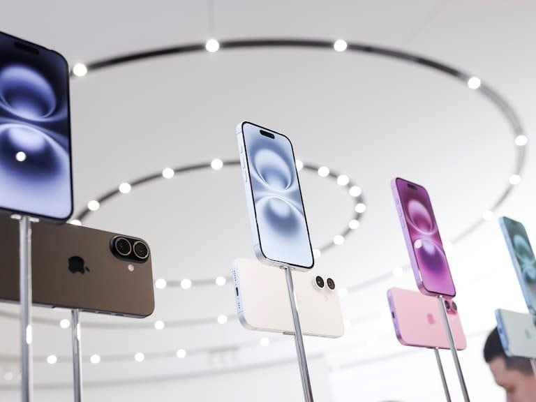 loat-smartphone-gia-re-cua-apple