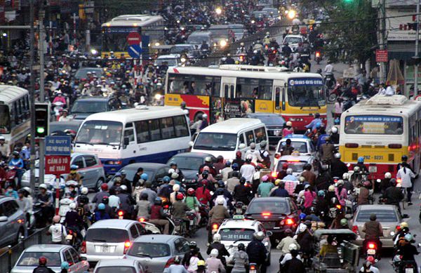 Sống chung với ô nhiễm, khi nào "trời xanh" trở lại với đô thị Việt 2 o-nhiem-tieng-on
