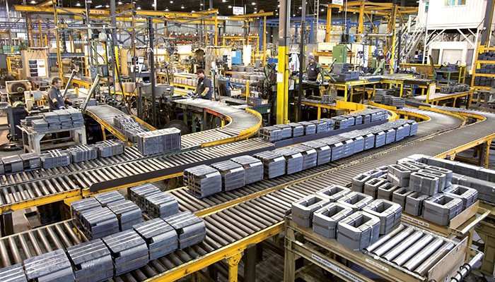Ngành sản xuất xuất khẩu Việt Nam tăng trưởng mạnh mẽ ngay đầu năm 2025 1 Ngay từ những tháng đầu năm, các chỉ số liên quan đến sản xuất và xuất khẩu đều có sự tăng trưởng mạnh mẽ, góp phần thúc đẩy nền kinh tế
