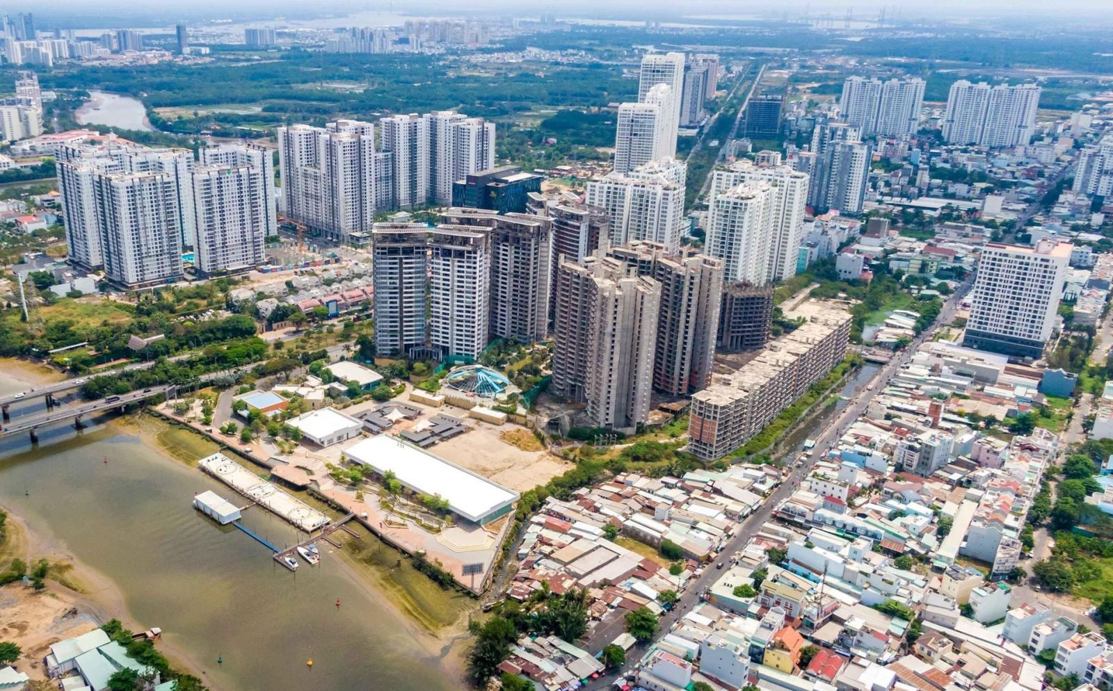 Giá nhà Hà Nội leo thang, người trẻ bỏ phố về quê tìm lối thoát 1 gia-nha-ha-noi-leo-thang