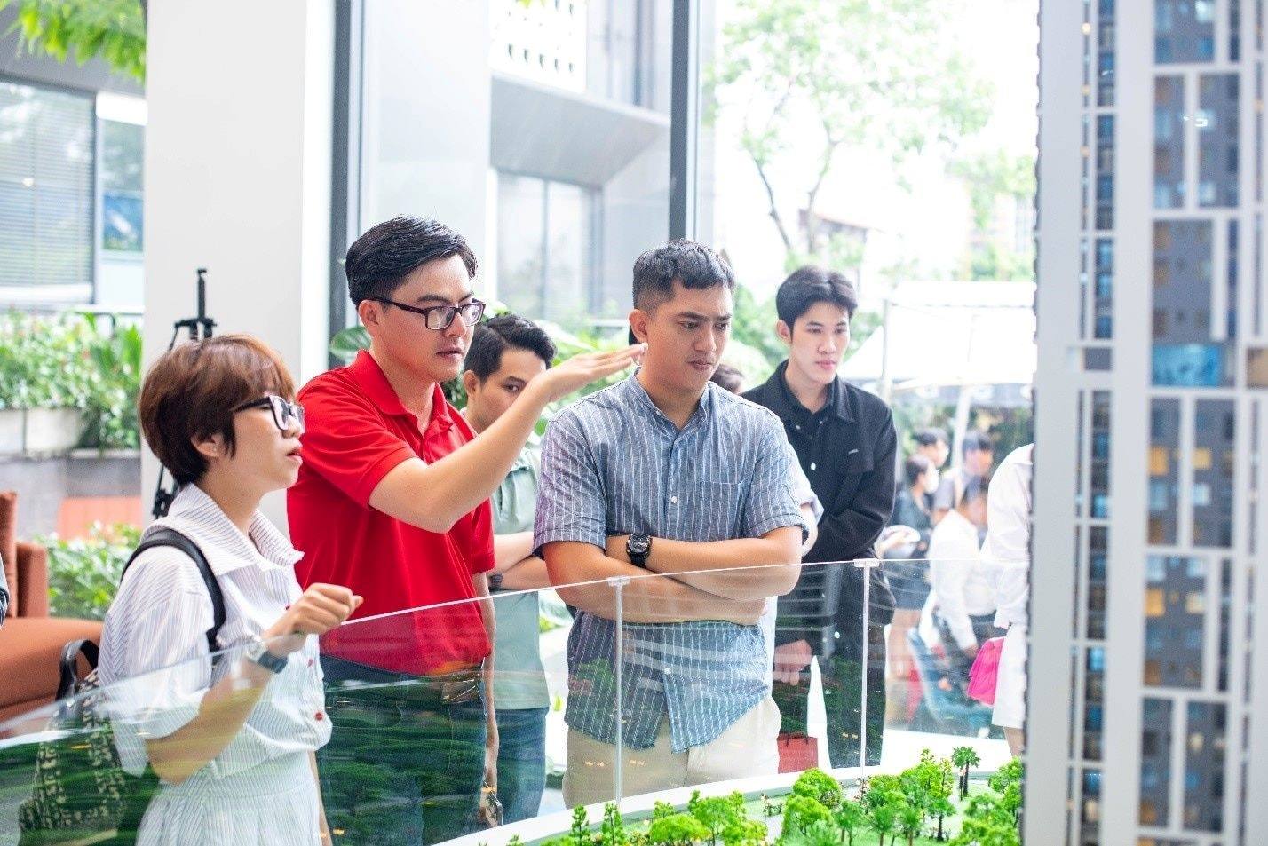 Giá nhà tăng cao hơn 20% trong hai năm người trẻ khó mua nhà 3 mua nhà