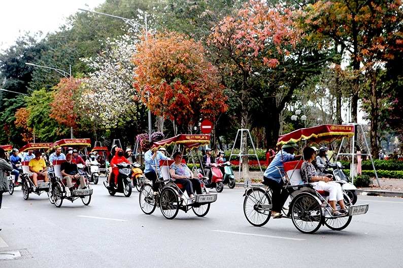 Du lịch Hà Nội thu gần 30.000 tỉ đồng đầu năm