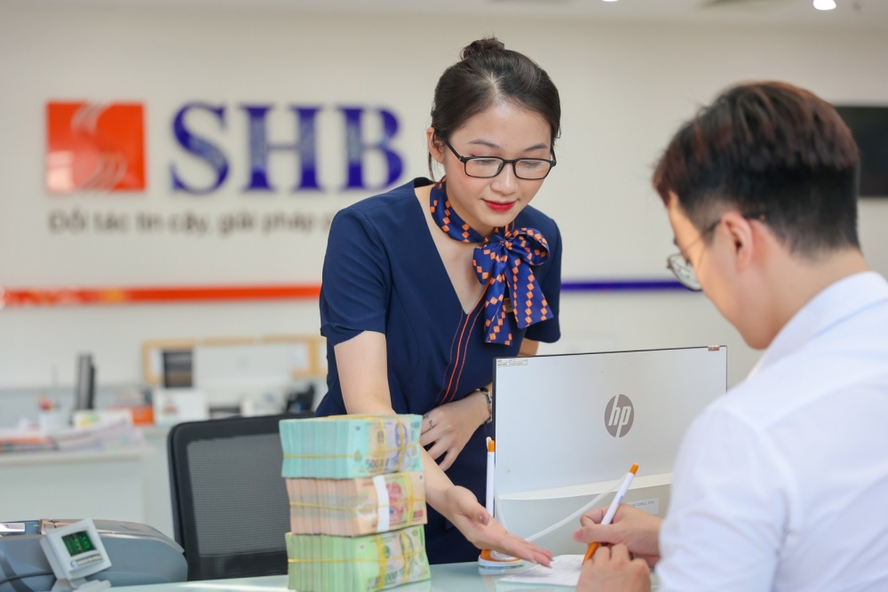 Ngân hàng hỗ trợ người trẻ mua nhà, lãi suất từ 3,5% 3 Các gói vay ưu đãi chỉ thực sự hiệu quả khi nguồn cung nhà ở đáp ứng nhu cầu và giá cả phù hợp với khả năng chi trả của người dân.