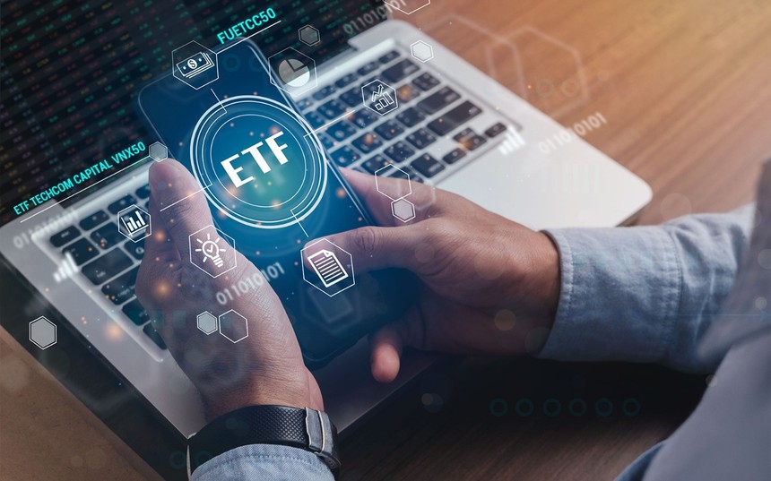 HOSE chính thức cấp phép niêm yết cho quỹ ETF Techcom Capital VNX50 1 HOSE chính thức cấp phép niêm yết cho quỹ ETF Techcom Capital VNX50 - 60s hôm nay