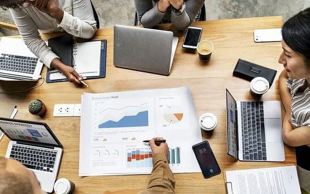 Doanh nghiệp nhỏ Việt Nam ghi dấu tăng trưởng đỉnh cao trong 4 năm qua 2 Tăng trưởng doanh nghiệp nhỏ dự kiến duy trì đà tích cực trong 2025, với 92% mở rộng hoạt động và 93% kỳ vọng kinh tế phát triển
