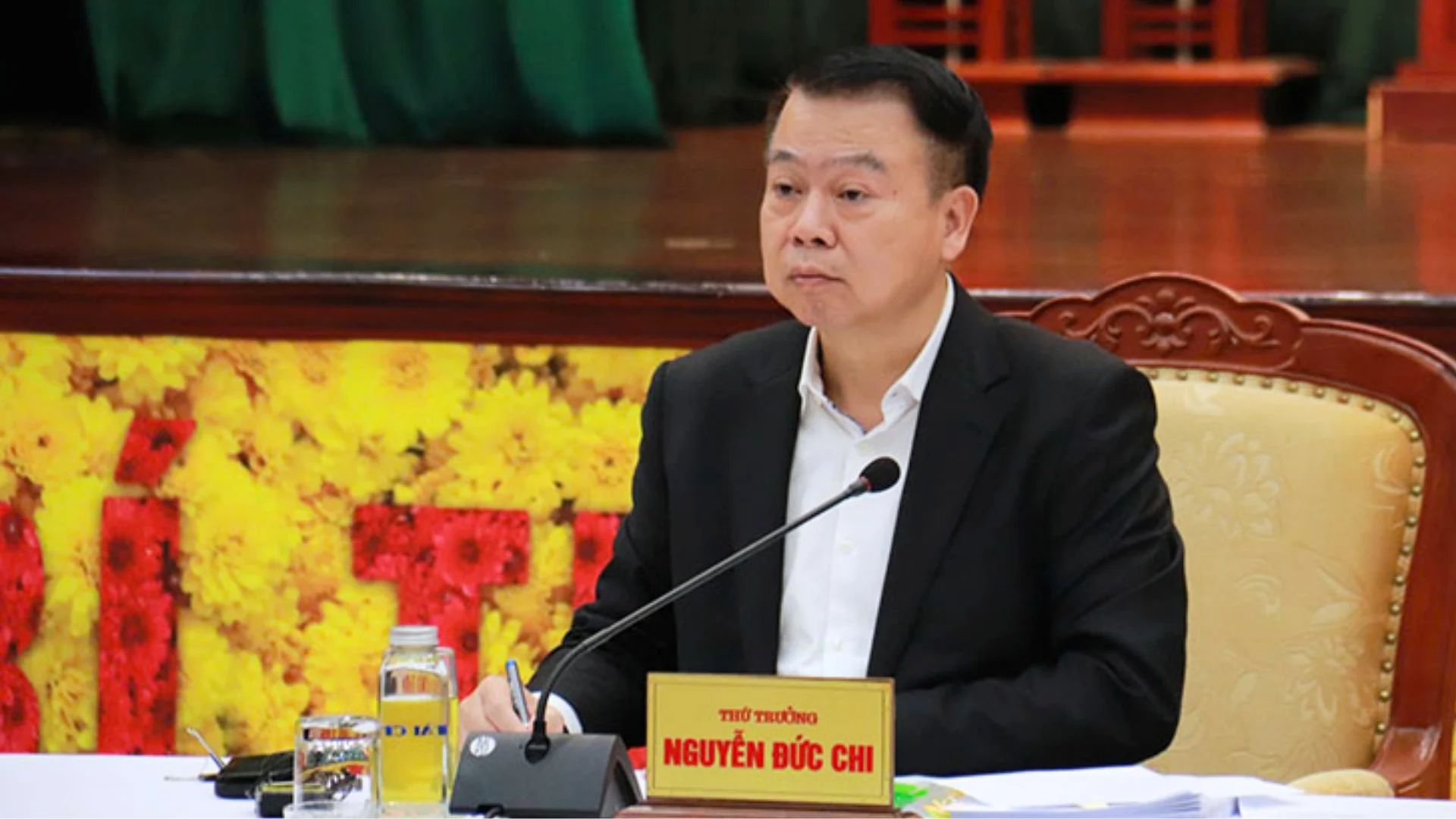 Khối ngoại bán ròng 3.186 tỷ đồng, thuế Quan Mỹ ảnh hưởng chứng khoán 1 khối ngoại