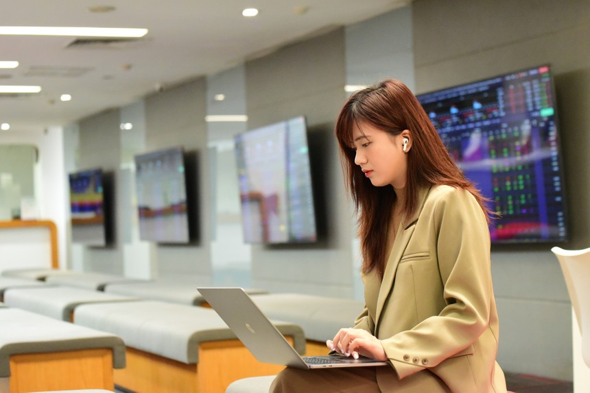 VNIndex giảm điểm sáng 21/4 áp lực bán chứng khoán tăng 1 vnindex-chung-khoan