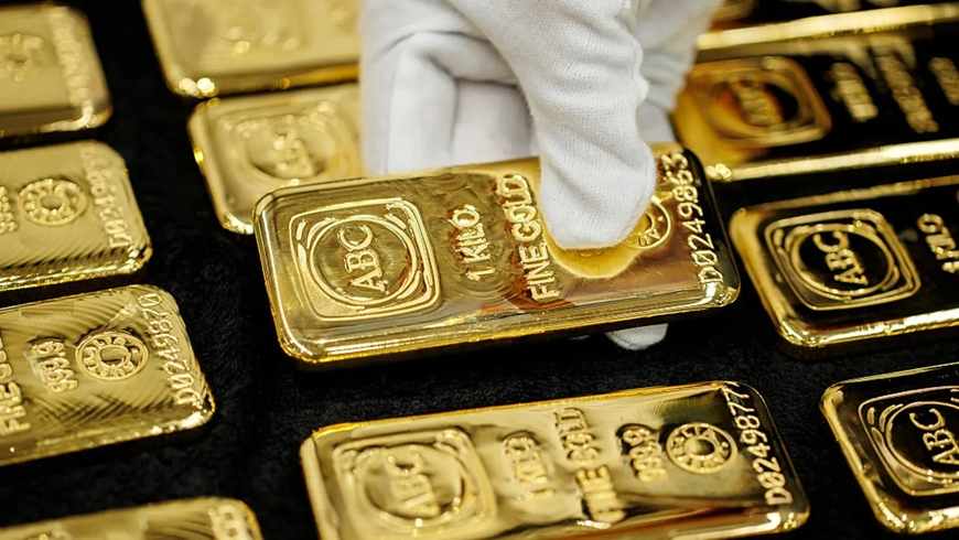 Giá vàng giảm mạnh, cơ hội hay rủi ro cho nhà đầu tư? 2 khi giá vàng thế giới dao động quanh 2.600 USD/ounce, mức 3.299,33 USD/ounce hiện tại cho thấy vàng vẫn là kênh đầu tư hấp dẫn