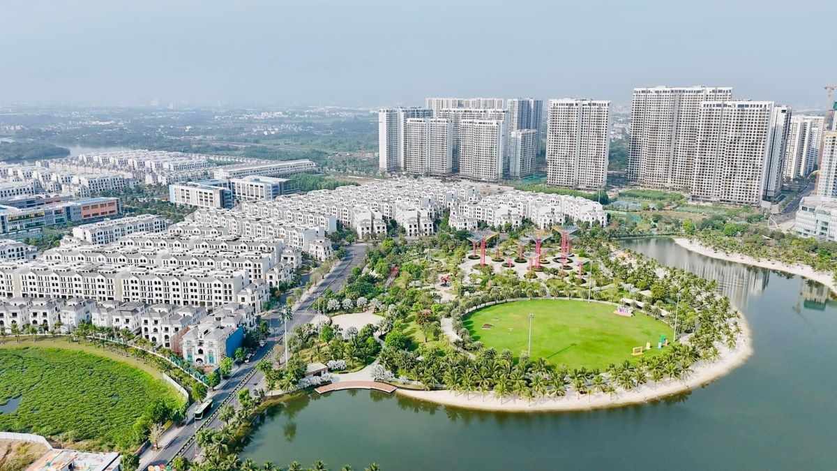 Chung cư hạ nhiệt, đất nền sốt cục bộ Quý I/2025 1 Thị trường bất động sản (BĐS) Việt Nam quý I/2025 ghi nhận sự phục hồi mạnh mẽ