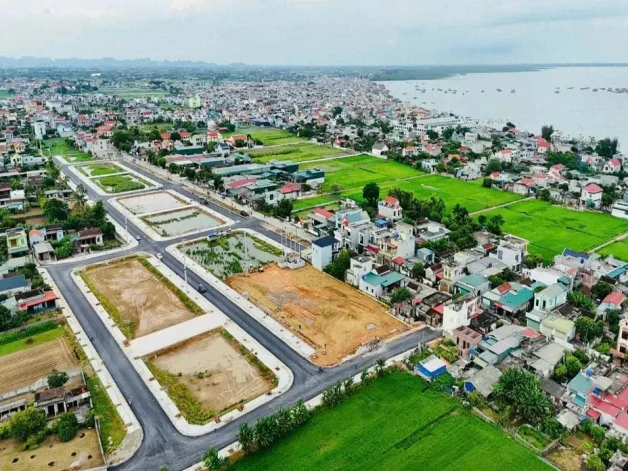 Bất động sản bứt tốc sau sáp nhập địa giới hành chính 2025 2 bất động sản