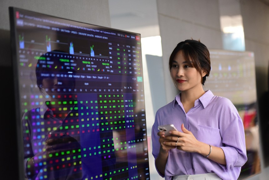 VN-Index giảm nhẹ ngày 30/5 cơ hội giải ngân 1 vn-index