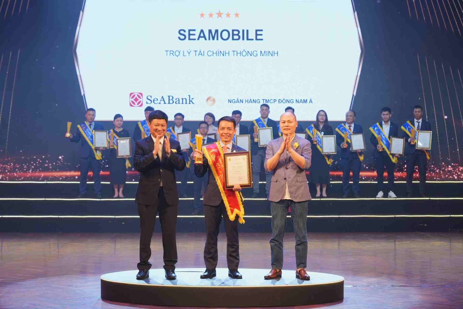 SeAMobile đạt xếp hạng 5 sao tại Sao Khuê 2025 1 Ứng dụng ngân hàng số SeAMobile ghi dấu ấn tại Sao Khuê 2025
