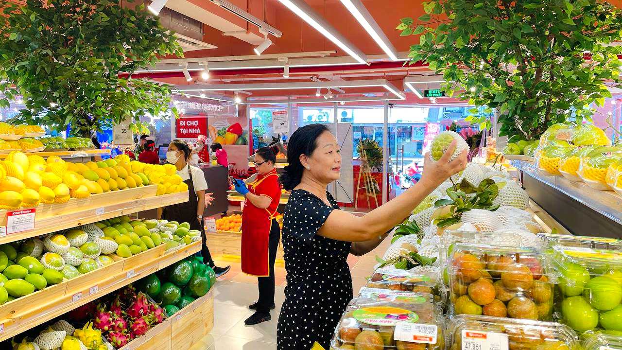 Trong 5 tháng đầu năm 2025, ngành bán lẻ Việt Nam ghi nhận tổng mức bán lẻ hàng hóa và doanh thu dịch vụ tiêu dùng đạt 2.285,5 nghìn tỷ đồng