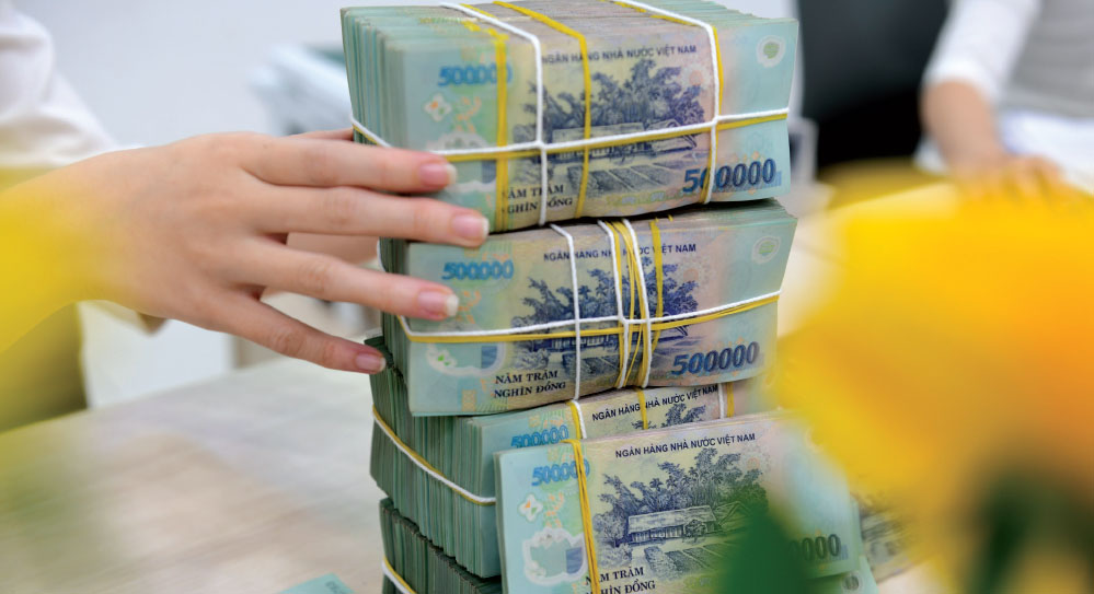 Tín dụng bứt phá, ngân hàng kỳ vọng lợi nhuận cao 1 Tín dụng vẫn là mảng đóng góp chủ đạo trong cơ cấu lợi nhuận của các nhà băng