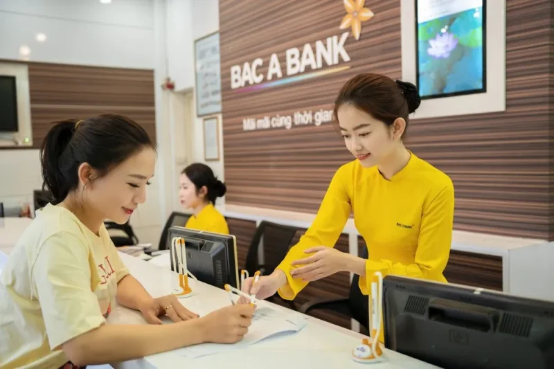 BAC A BANK phát hành 95,8 triệu cổ phiếu giá 10.000 đồng 2 BAC A BANK