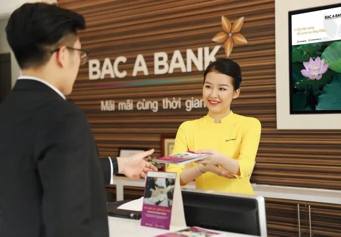 BAC A BANK phát hành 95,8 triệu cổ phiếu giá 10.000 đồng 3 BAC A BANK