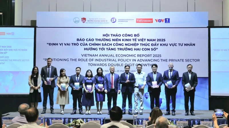 Chính sách công nghiệp thúc đẩy tăng trưởng hai chữ số 2 công nghiệp