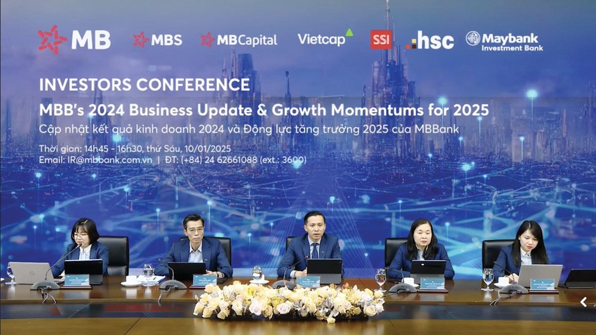 Chứng khoán minh bạch đẩy lùi rủi ro 2025 1 chung-khoan-minh-bach