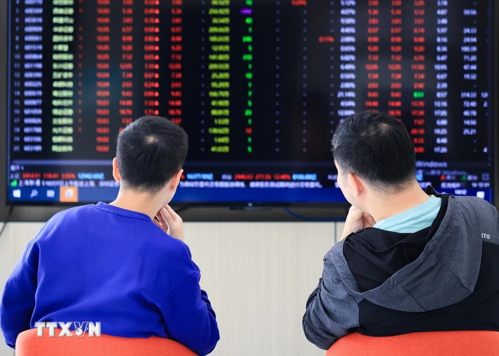 VN-Index sụt gần 20 điểm, sát mốc 1.300 điểm 2 chứng khoán VN-Index