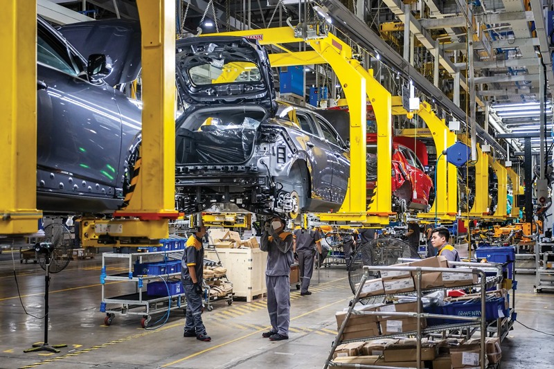Vốn ngân hàng thúc đẩy kinh tế tư nhân phát triển bền vững 2 Vốn ngân hàng - Kinh tế tư nhân ngày càng đóng vai trò quan trọng trong sự phát triển của nền kinh tế.