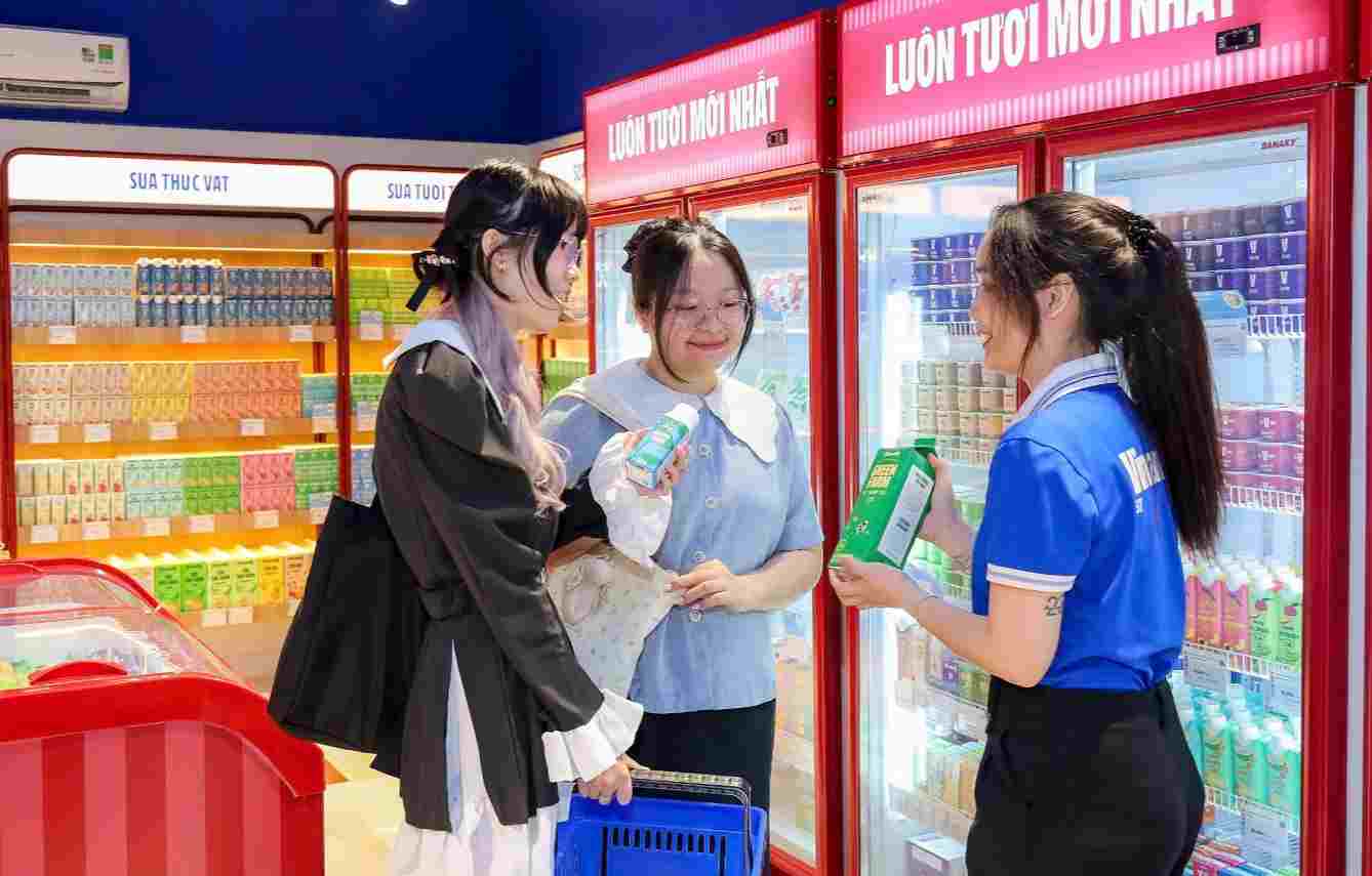 Người trẻ chọn dùng các sản phẩm của Vinamilk