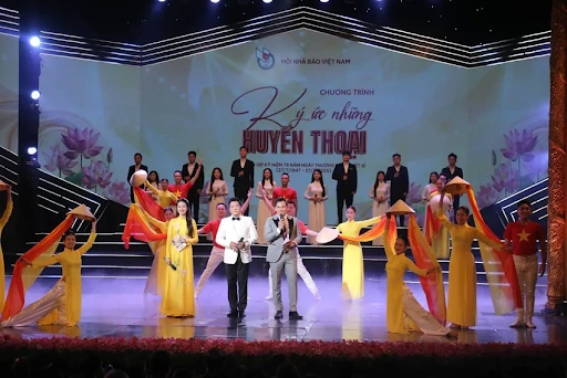"Huyền thoại sống mãi": Lời tri ân từ trái tim dân tộc