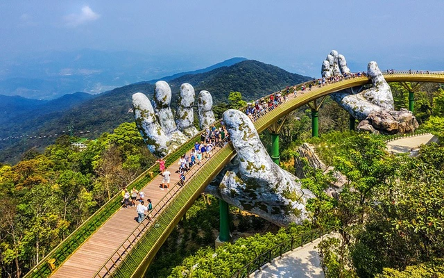 Đà Nẵng bùng nổ với siêu dự án bất động sản từ các tập đoàn lớn 2 Đà Nẵng bùng nổ với siêu dự án bất động sản từ các tập đoàn lớn