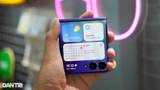 Samsung ra mắt bộ ba Smartphone gập và đồng hồ thông minh Galaxy Watch 8 2 Samsung ra mắt bộ ba Smartphone gập và đồng hồ thông minh Galaxy Watch 8. Ảnh: Dân trí