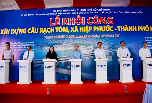 TP.HCM khởi công cầu Rạch Tôm 500 tỷ đồng kết nối Tây Ninh
