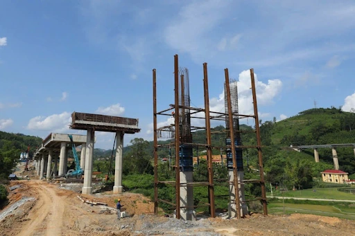 Cao tốc Hữu Nghị - Chi Lăng: Bứt tốc thông tuyến 2025, thách thức mặt bằng 2 Cao tốc Hữu Nghị - Chi Lăng: Bứt tốc thông tuyến 2025, thách thức mặt bằng. Ảnh: Vietnamplus