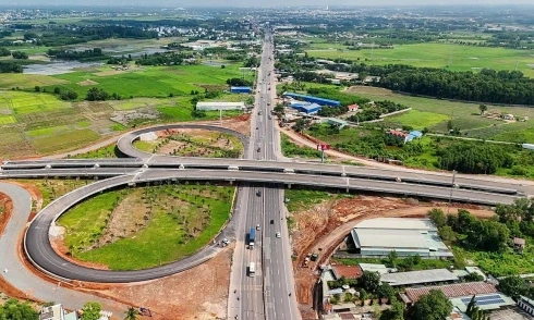 Đề xuất metro 65.000 tỷ đồng nối TPHCM – Long Thành thúc đẩy phát triển vùng 3 Đề xuất metro 65.000 tỷ đồng nối TPHCM – Long Thành thúc đẩy phát triển vùng. Ảnh: VnExpress