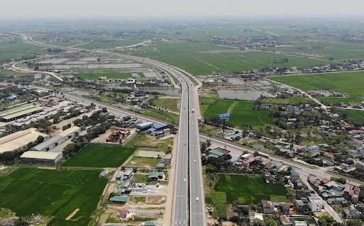 Việt Nam sẵn sàng khởi công 8 dự án cao tốc, tăng tốc đạt mục tiêu 3000km 3 Việt Nam sẵn sàng khởi công 8 dự án cao tốc, tăng tốc đạt mục tiêu 3000km. Ảnh: VnExpress