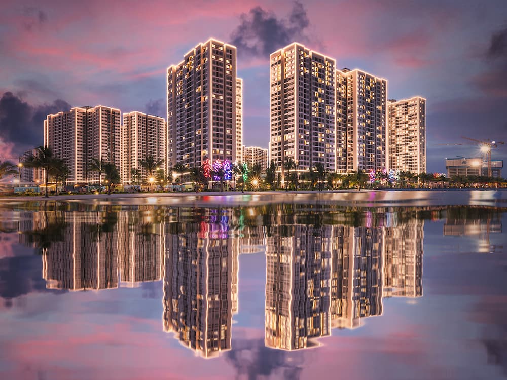 Vinhomes giữ biên lợi nhuận cao, kỳ vọng tăng trưởng nửa cuối 2025