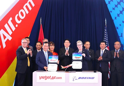 Vietjet nhận Boeing 737-8 đầu tiên từ hợp đồng 200 chiếc, 25–32 tỷ USD. Ảnh: Vietnamfinance