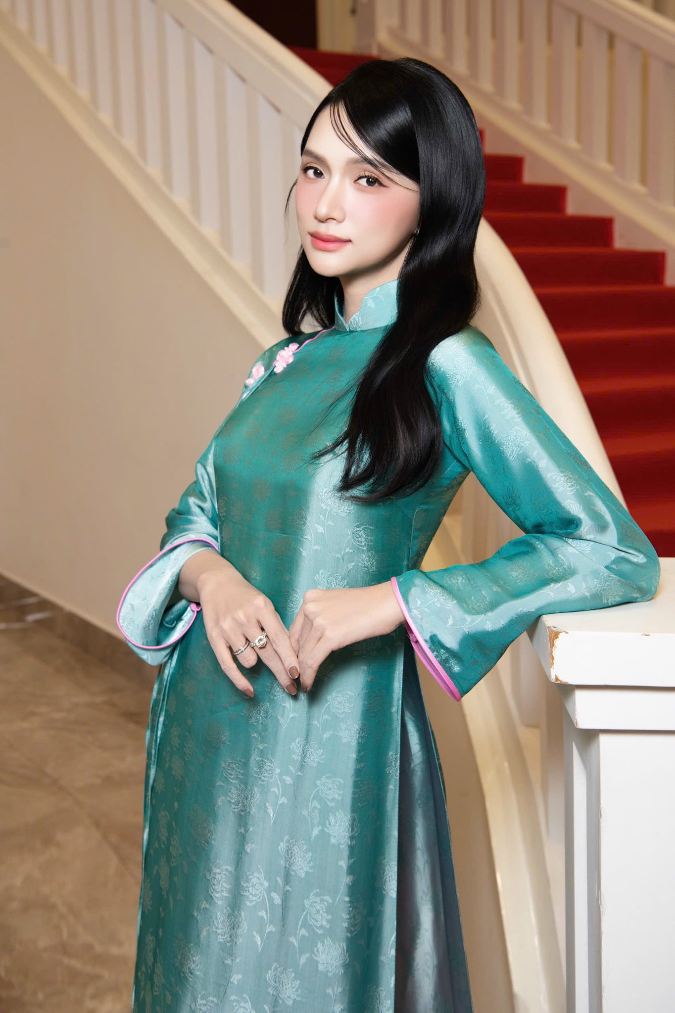 Hoa hậu chuyển giới Hương Giang dự thi Miss Universe 2025 gây tranh cãi 3 Mặc dù có tranh cãi nhưng nhiều người ủng hộ và chờ đợi sự thể hiện của Hương Giang. Ảnh: Internet