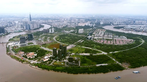 Kiến nghị bỏ quy hoạch cấp tỉnh và xã, thu phí nhà đất 2 Kiến nghị bỏ quy hoạch sử dụng đất cấp tỉnh, cấp xã, thiết lập thu phí nhà đất - Ảnh: MINH HÒA