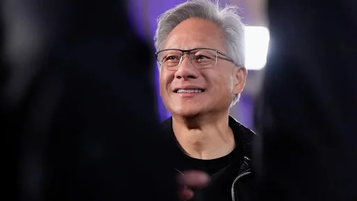 Nvidia vượt mốc vốn hóa 4,5 nghìn tỷ USD: “Xương sống” của kỷ nguyên AI. Ảnh: Vietnamfinance