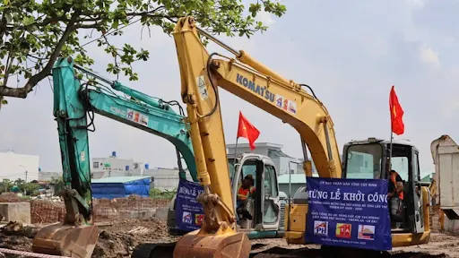 Tây Ninh đầu tư 1.850 tỷ đồng làm đường 9km kết nối TP.HCM, mở rộng 6 làn xe. Ảnh: Người lao động