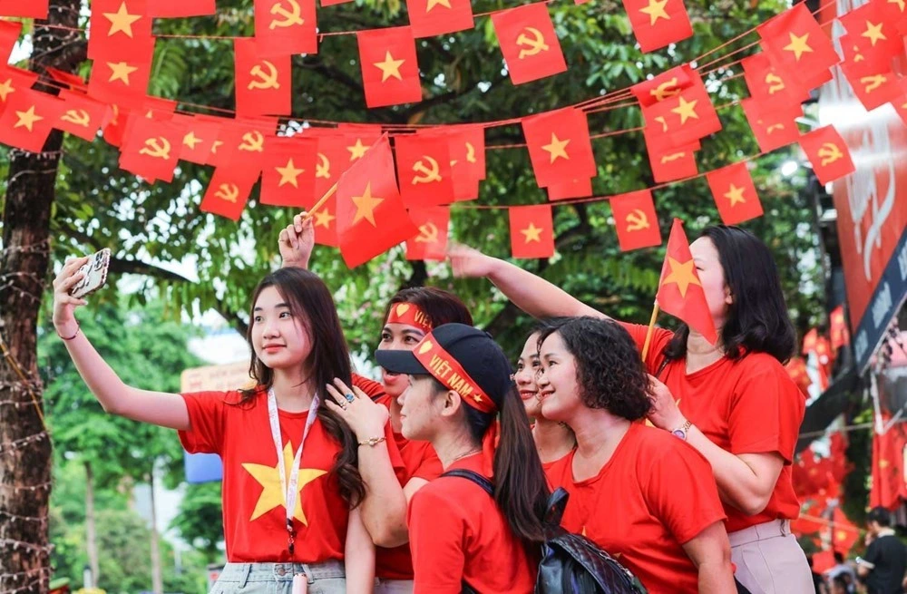 Hà Nội vào top 5 thành phố hạnh phúc nhất châu Á 2025 2 Theo khảo sát của Time Out, 88% người dân Hà Nội cho biết họ cảm thấy thành phố mang lại niềm vui mỗi ngày. Ảnh:Hoàng Hiếu/TTXVN - 60s Hôm nay